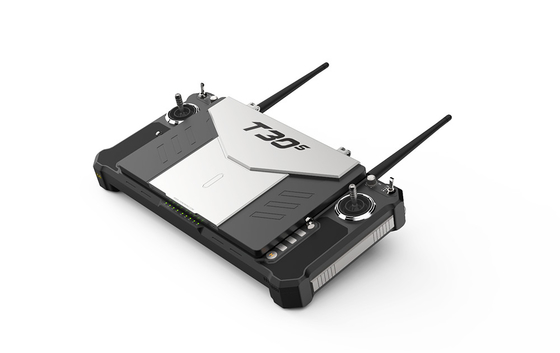 T30S all-in-one GCS jest idealnie nadaje się do małych i średnich dronów z podwójnym ekranem 10,1 cala